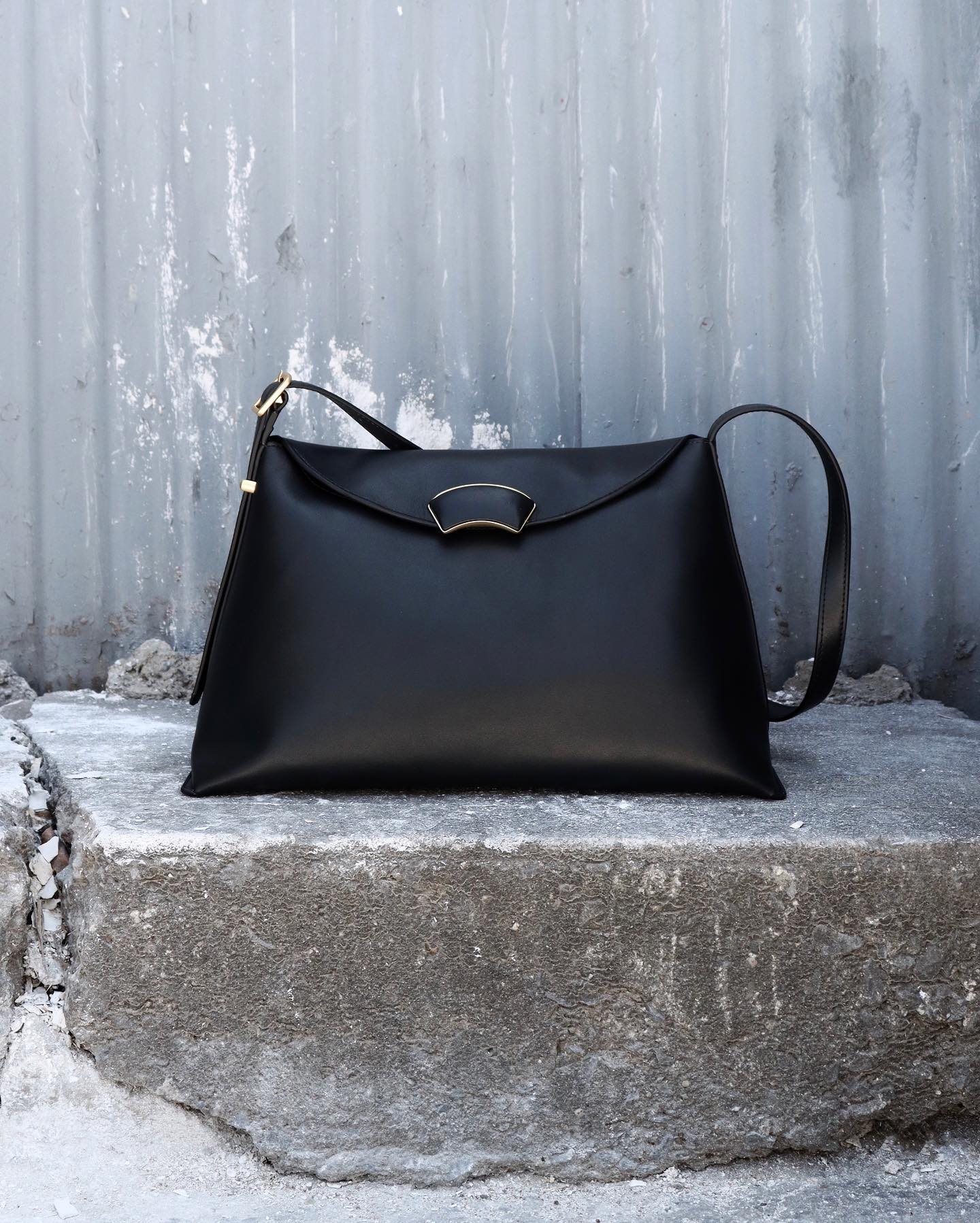 ID Soft Shoulder Bag - 9