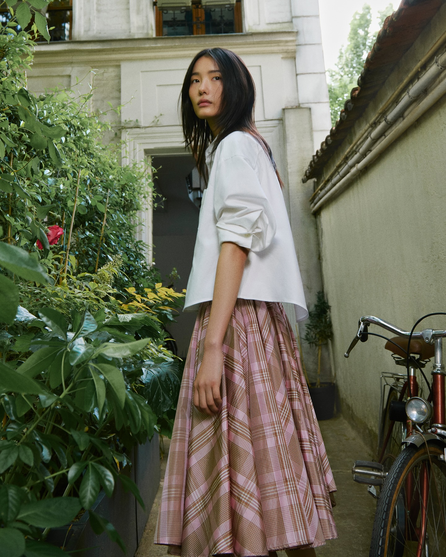 White Cotton Cropped Embossed Ami De Coeur Shirt - 8