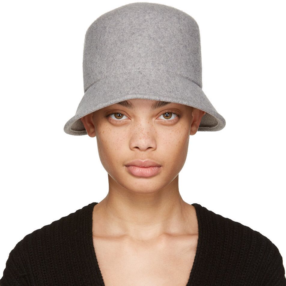 Crown Hat in Taupe Wool - 9