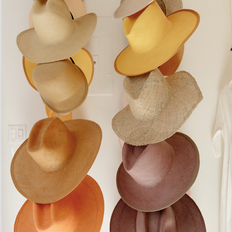 Medium Brim Flat Top Hat in Sand Straw - 7
