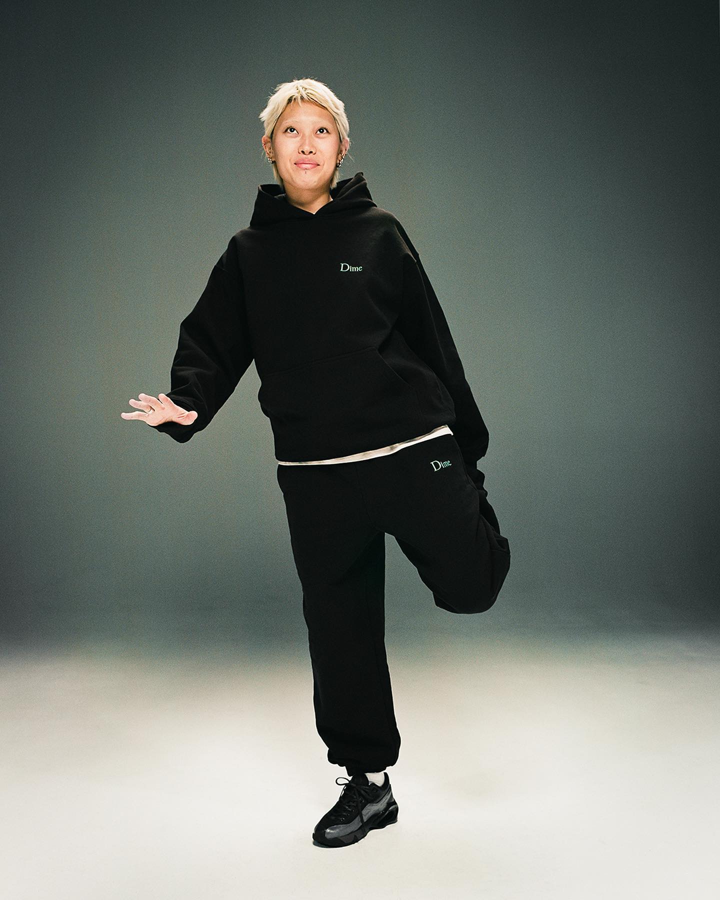 Classic Small Logo Sweatpants - 8