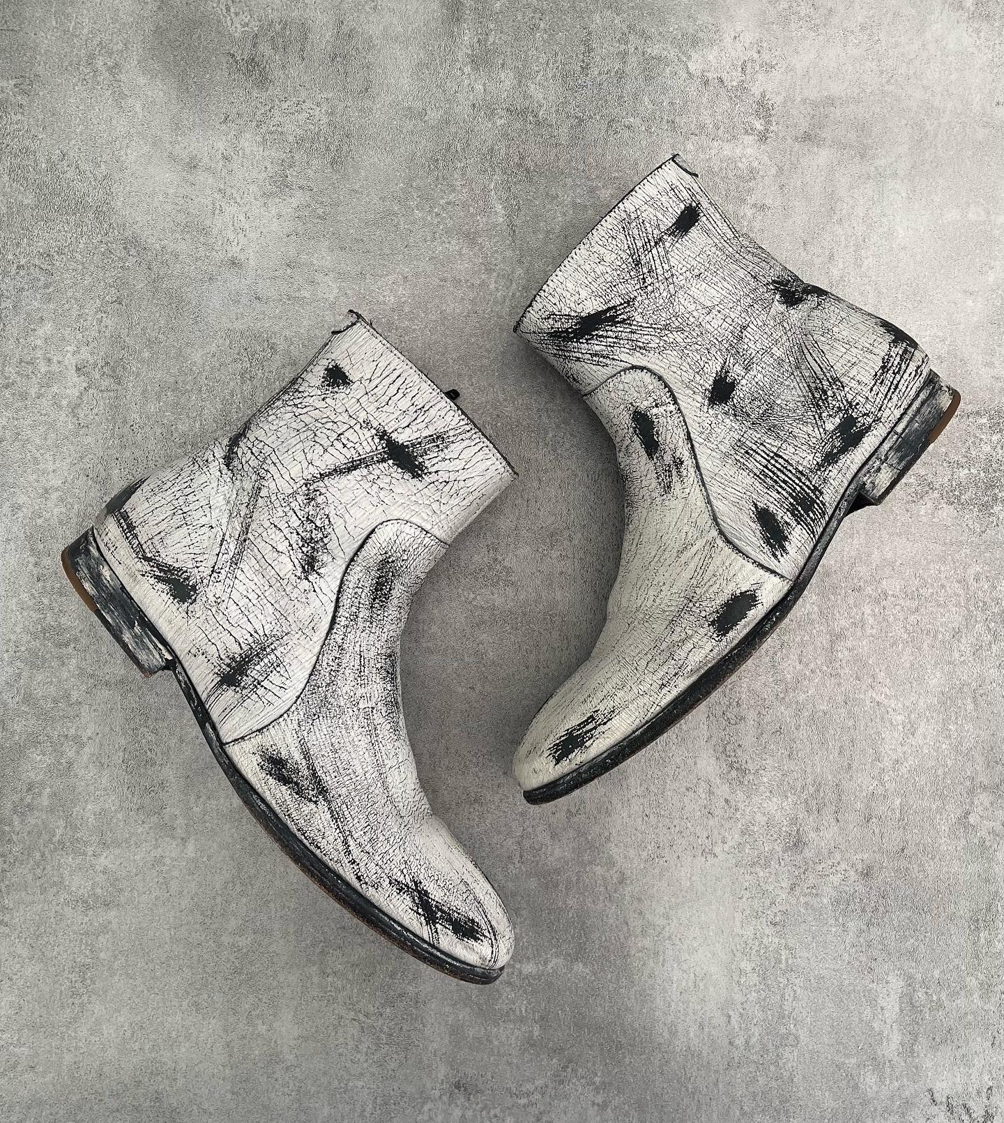 Maison Margiela Black Grained Leather Boots - 10