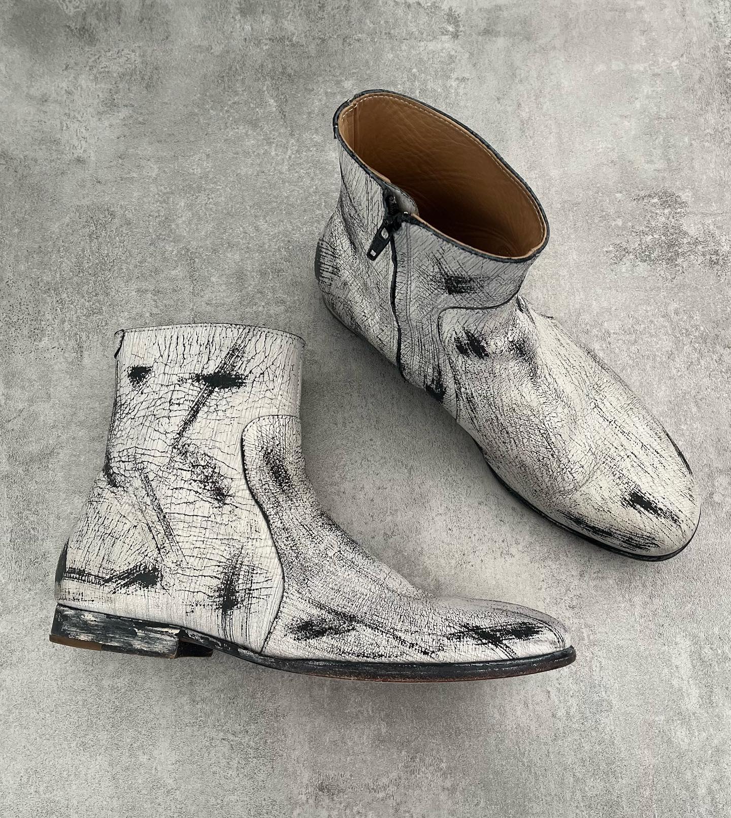 Maison Margiela Black Grained Leather Boots - 11