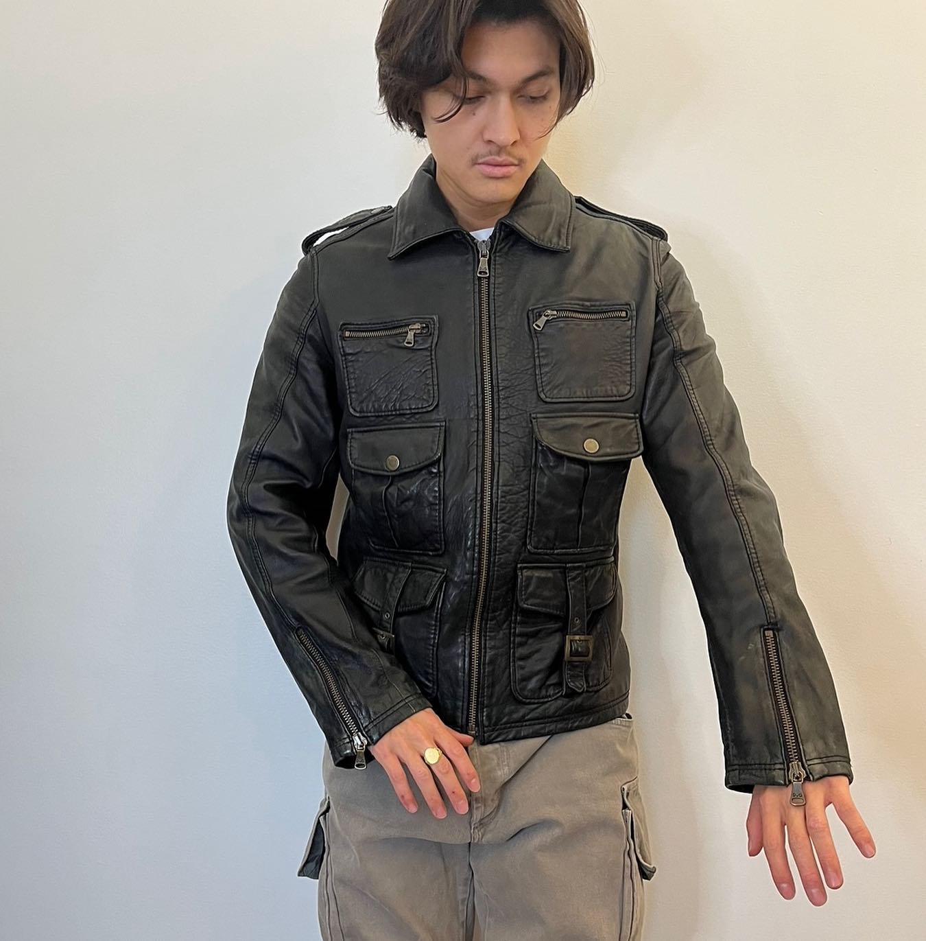 2000s Moschino Multi Zips Circle Black Leather Jacket - 9