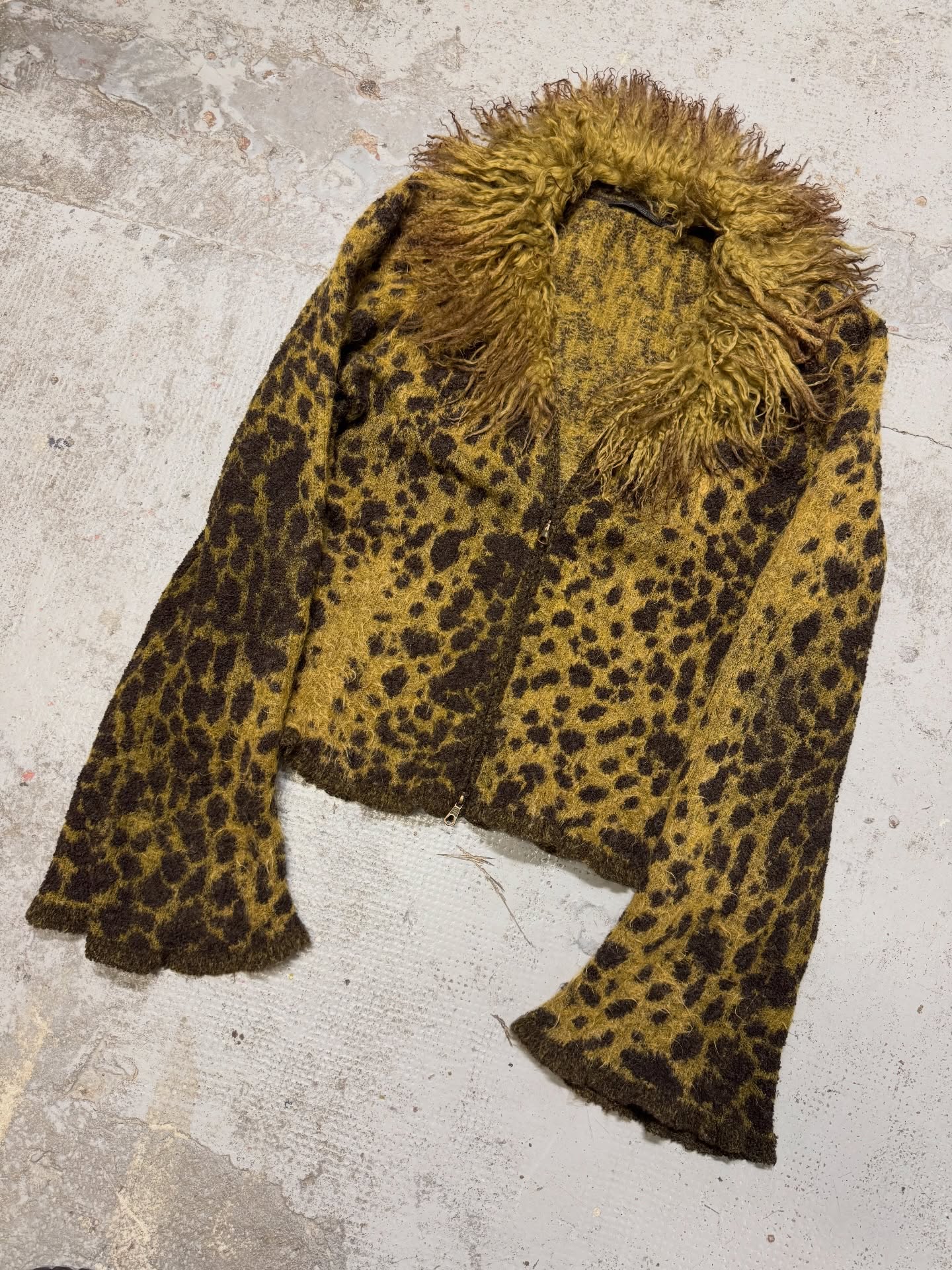 Roberto Cavalli Class Beige Wool Mohair Cropped Cardigan - 9