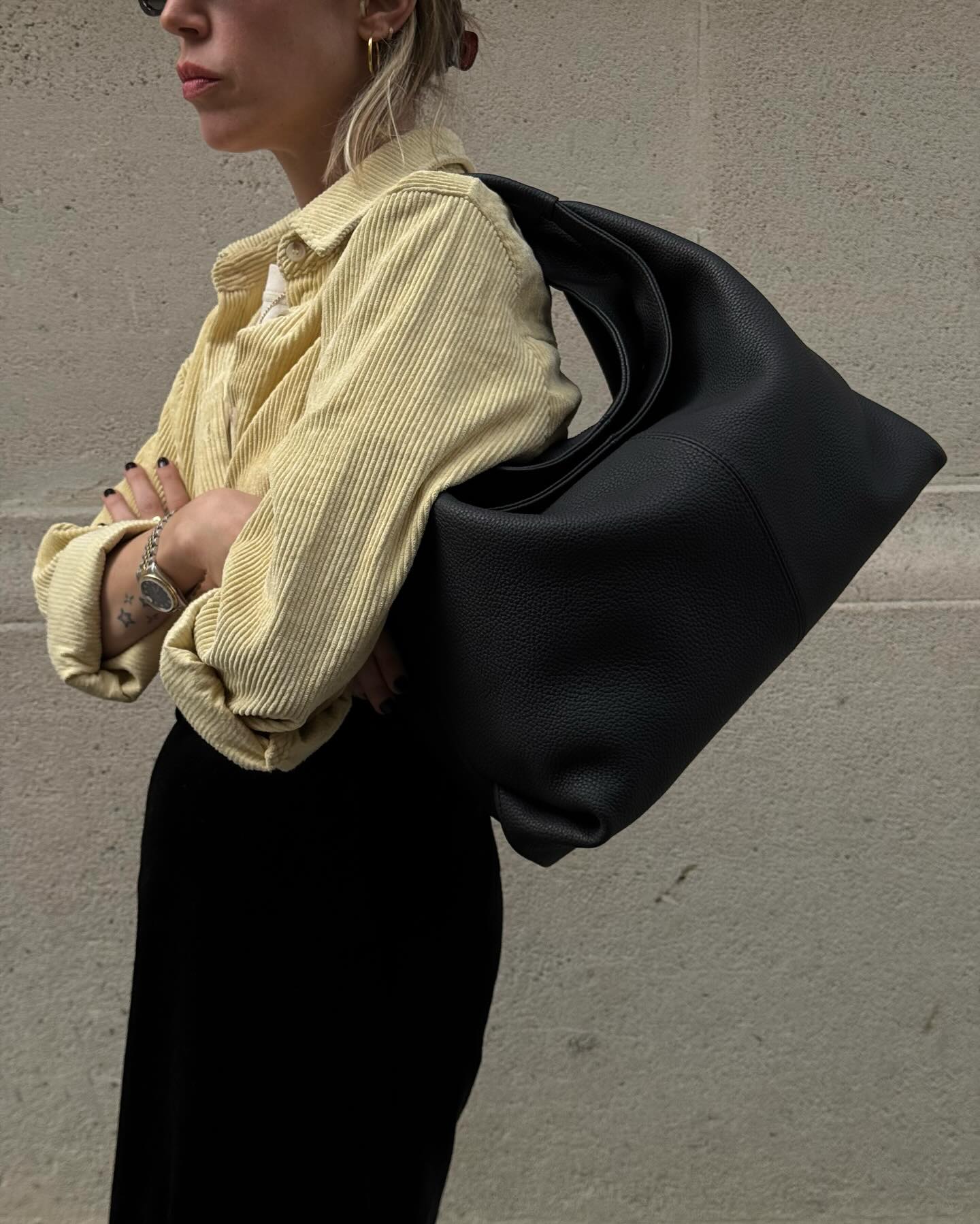 Gala Black - 6