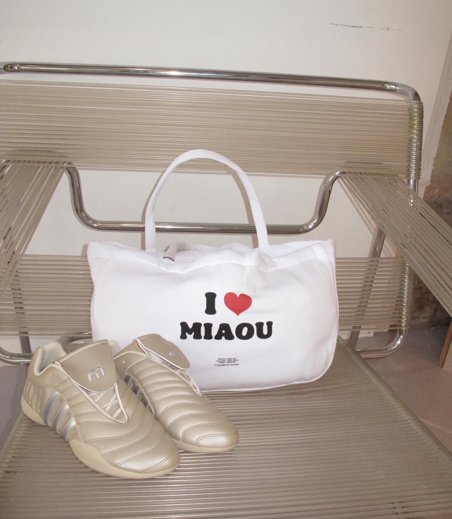 FLEECE TOTE - WHITE - 3