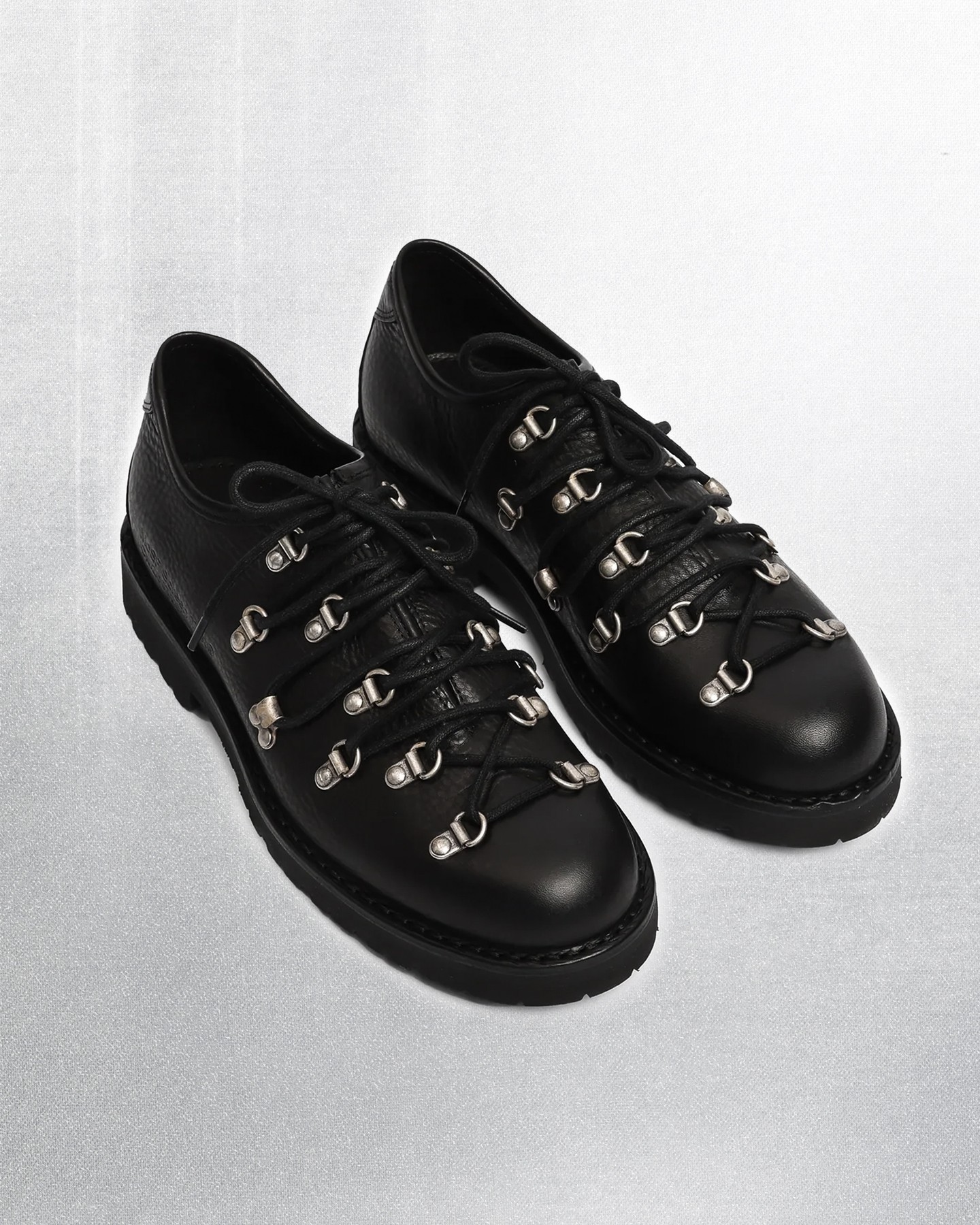 Euclid Low Hiking Shoe - Womens - 6