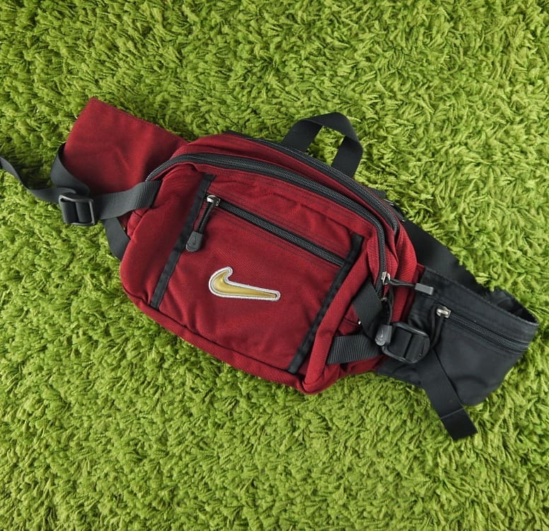 Vintage Nike Jewel Swoosh Cross Body Bag - 10