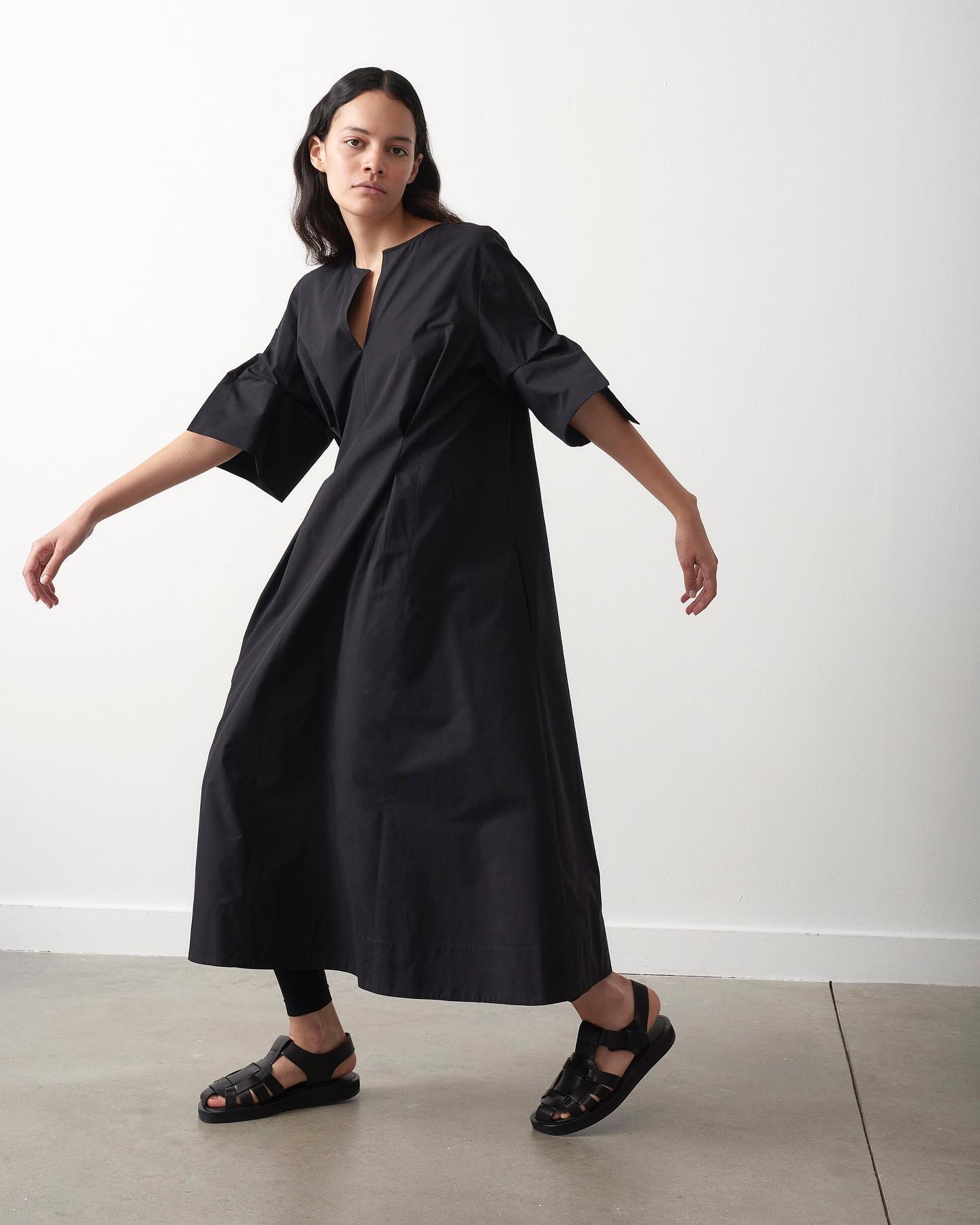 Surat Dress in Black - 9