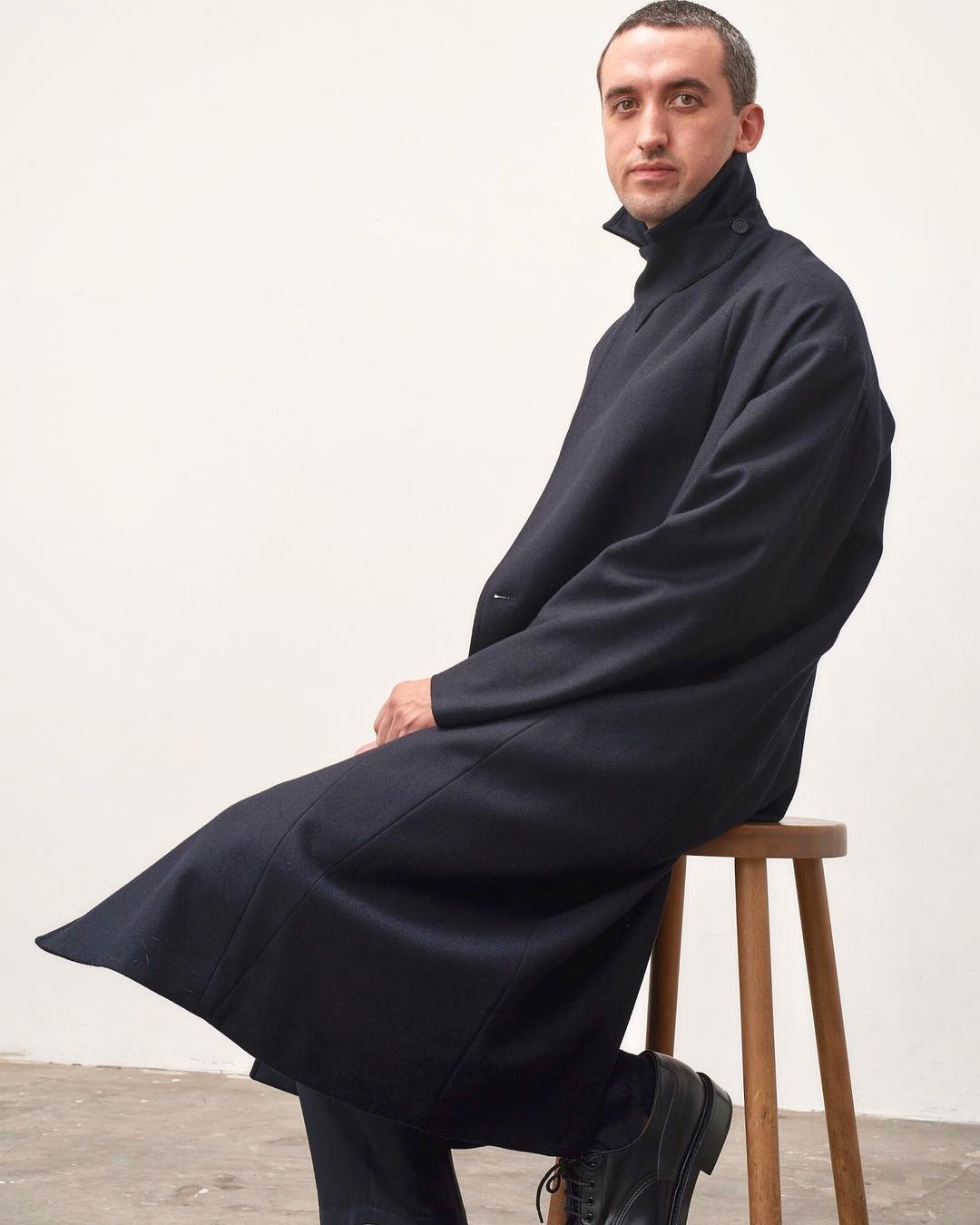 Roversi Jacket in Darkest Navy - 8