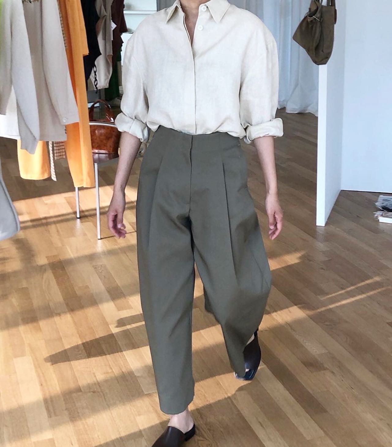 Nasser Pant in Chalk - 10