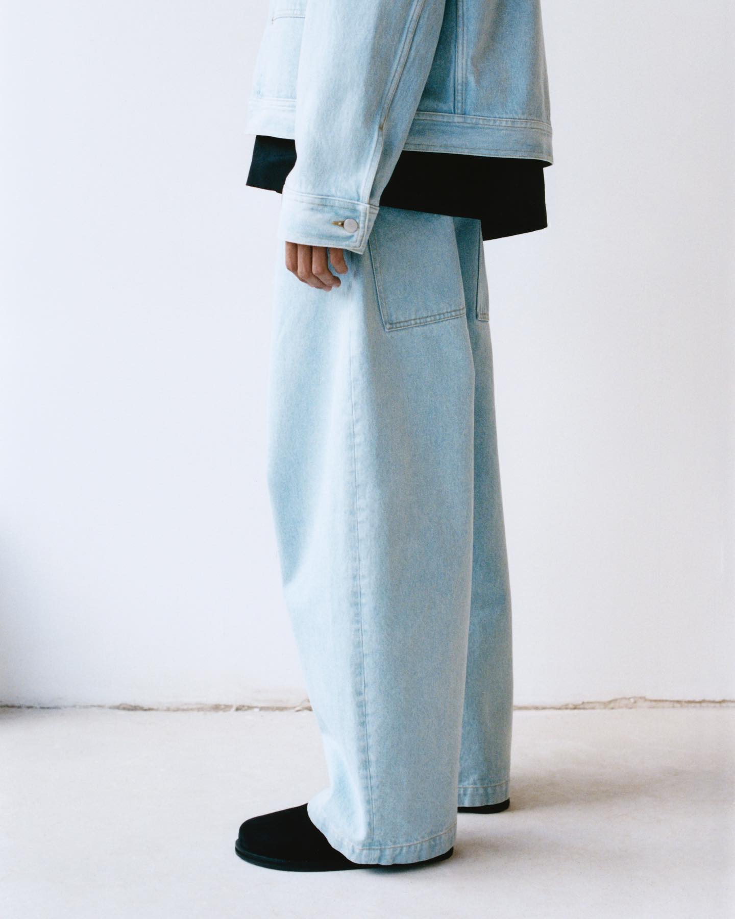 Derby Denim Jacket in Bleached Wash - 11