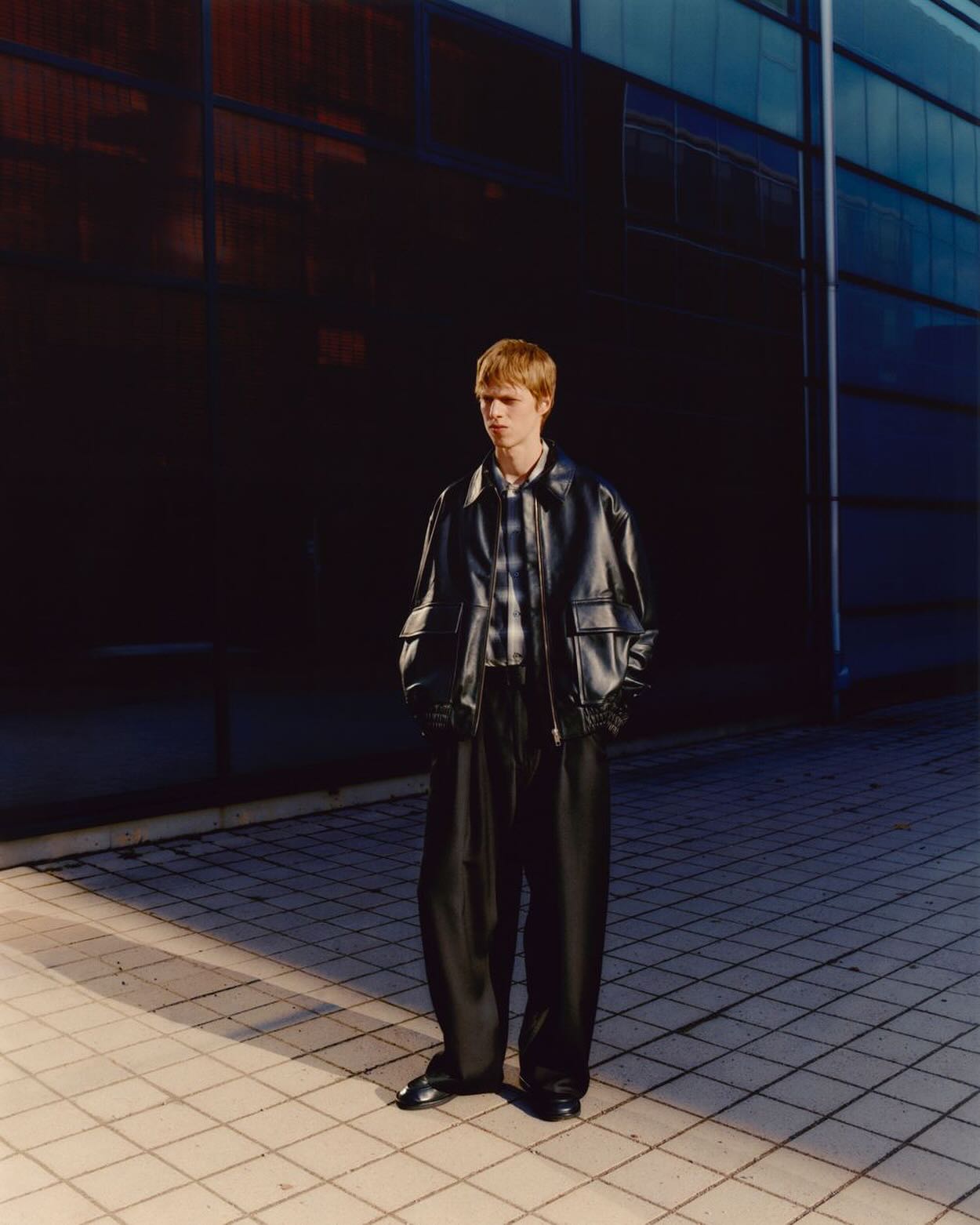 Ridger Leather Coat in Black - 10