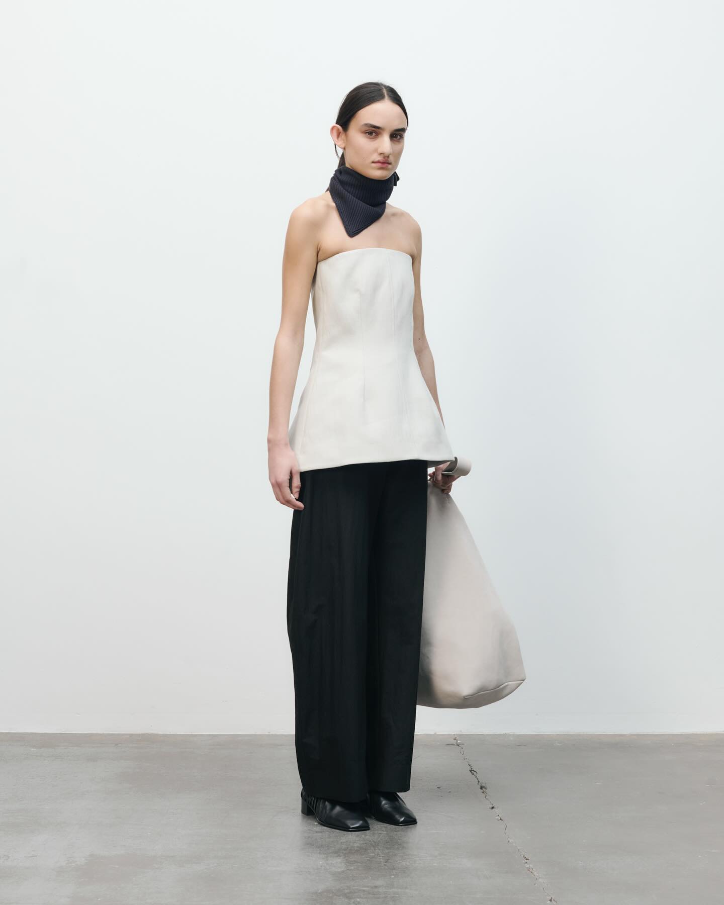 Arles Top in Dove - 10