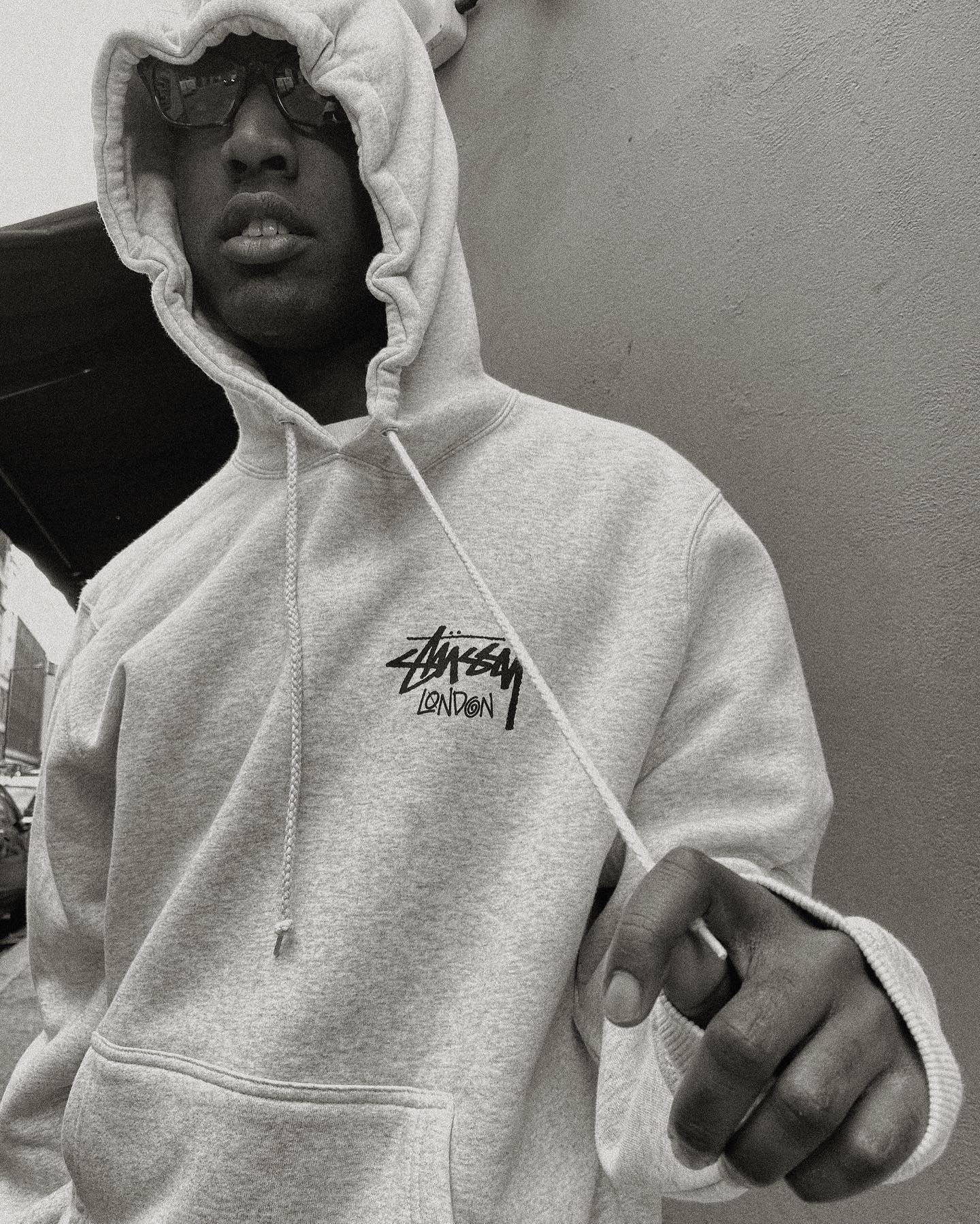 WORLD TOUR HOODIE PIGMENT DYED - 7