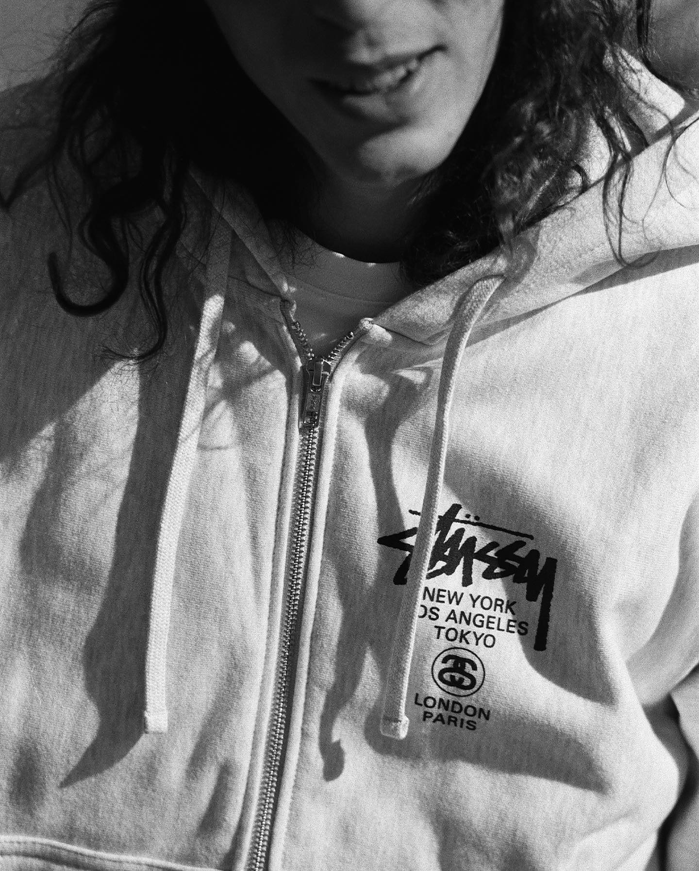 WORLD TOUR HOODIE PIGMENT DYED - 5