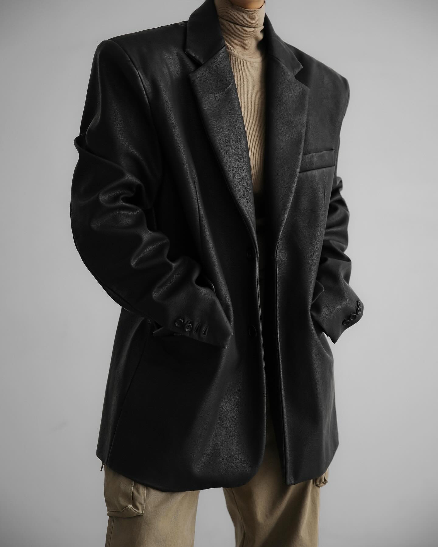 Olympia Blazer - Black - 6