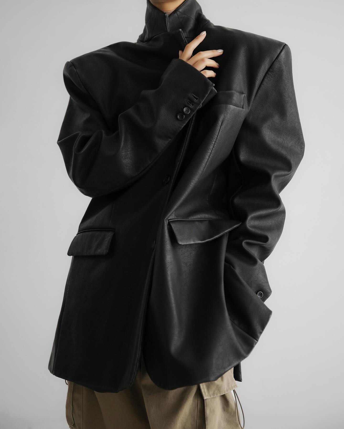 Olympia Blazer - Black - 8