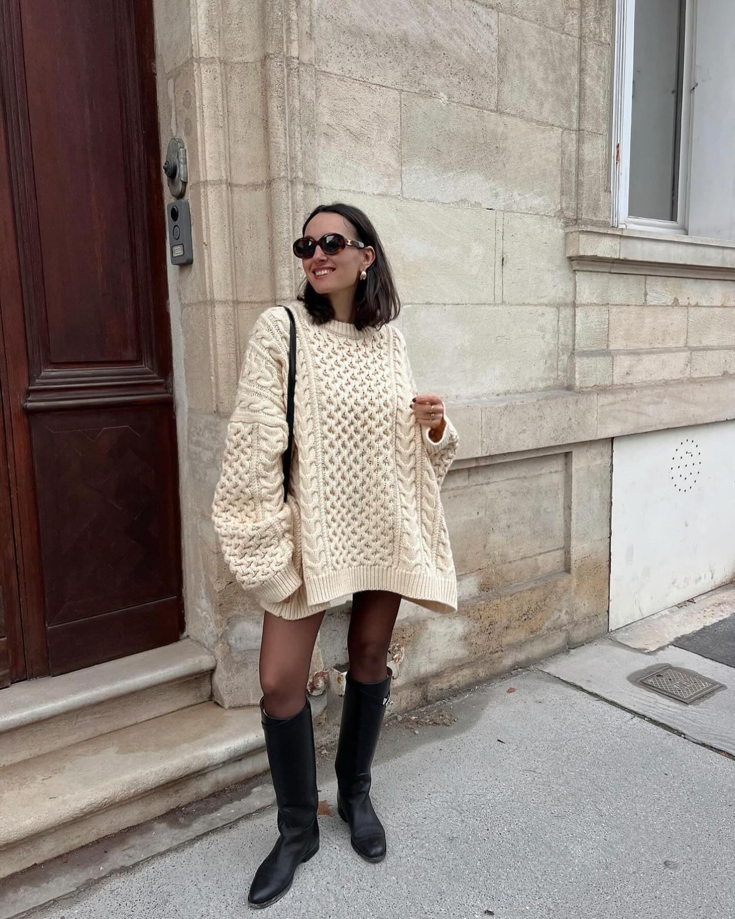 Carter Crew Neck Sweater - Beige - 10