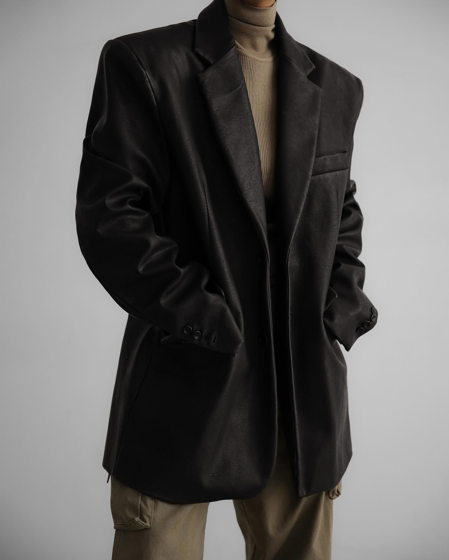 Olympia Blazer - Black - 10