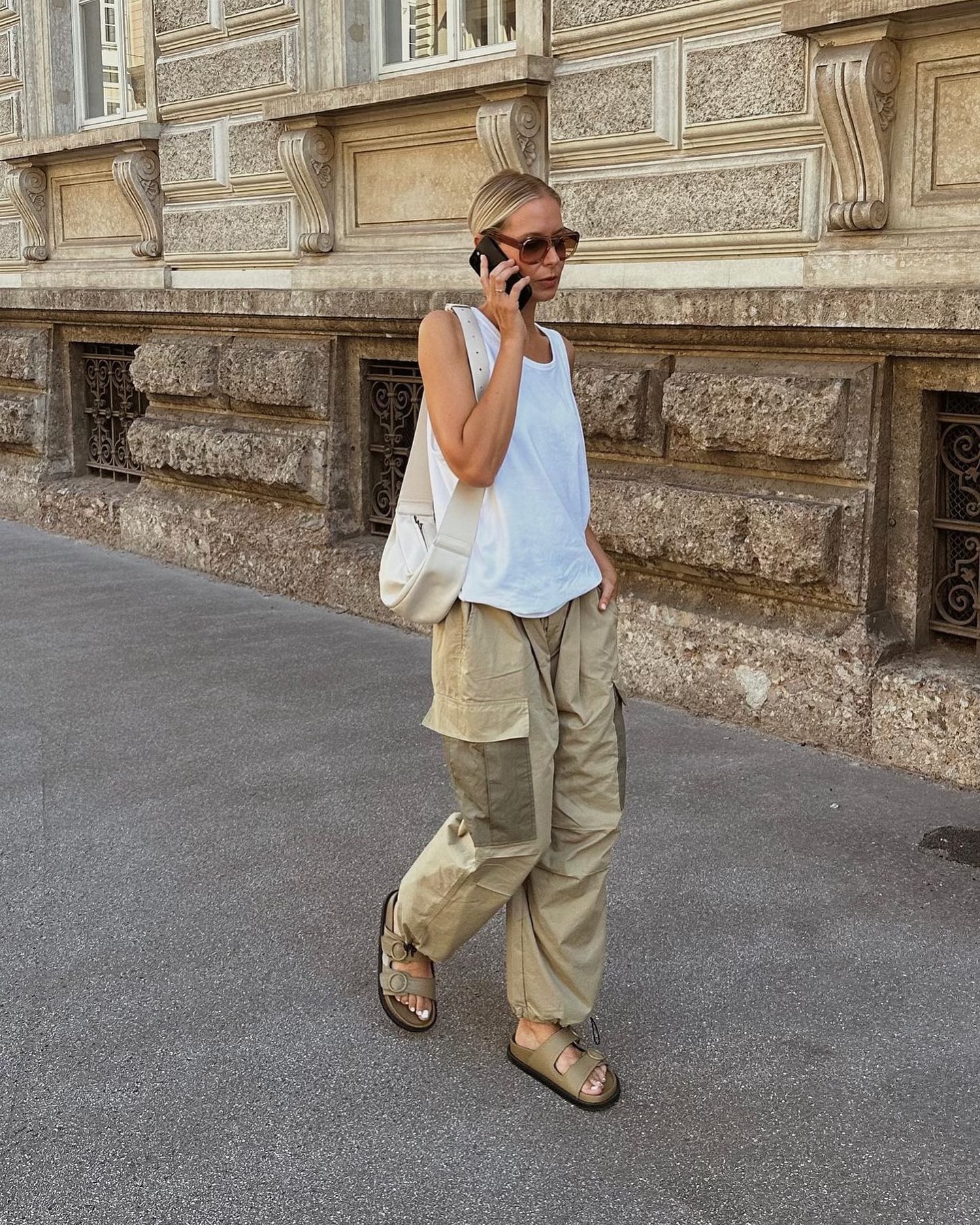 Geilo Barrel Leg Pants - Beige - 8