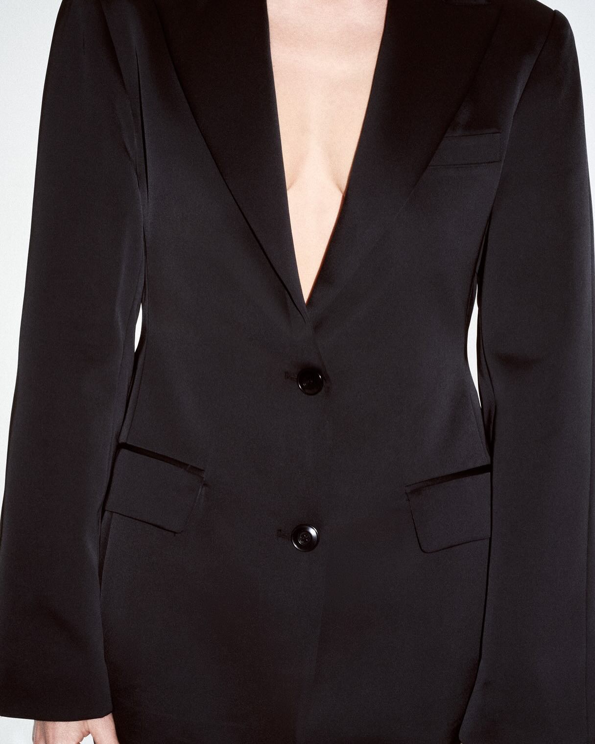 Colette Hourglass Blazer - Black - 11