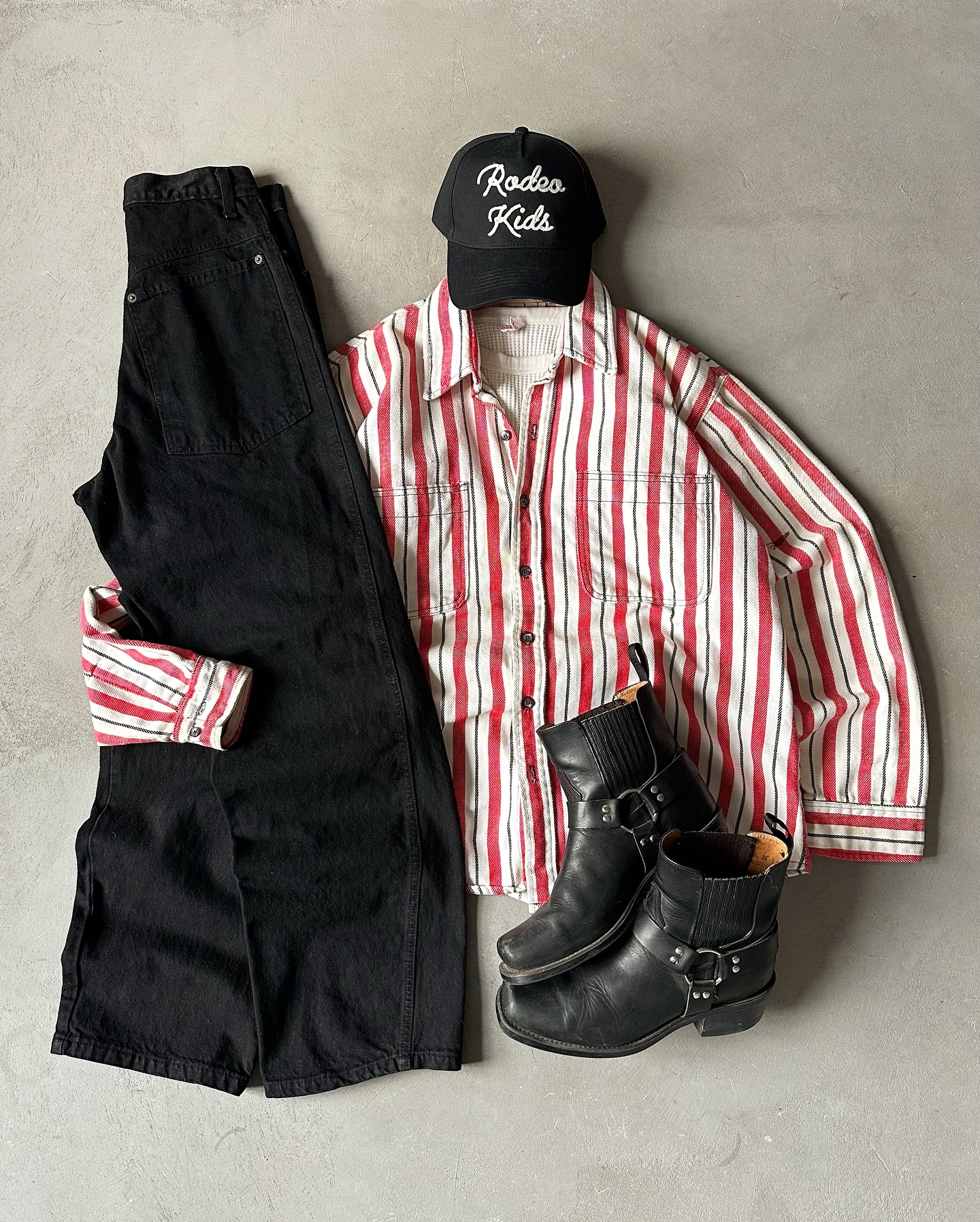 1960s - Distressed Red/White Henqerer’s Striped Shirt - M - 8