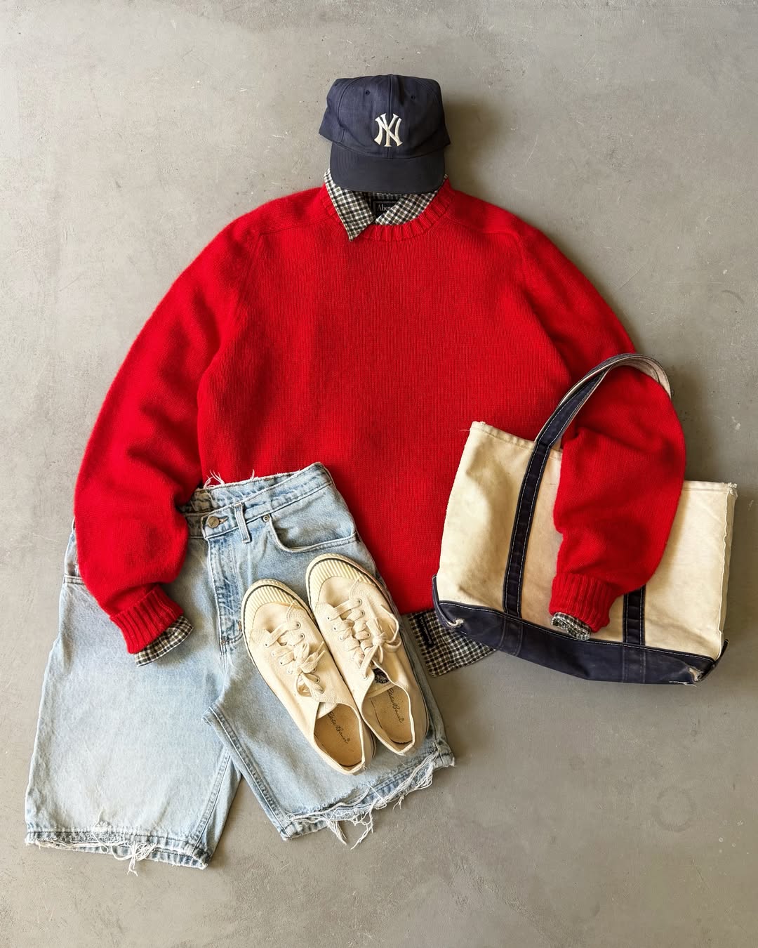 1960s - Distressed Red/Cream Sweater - S - 8