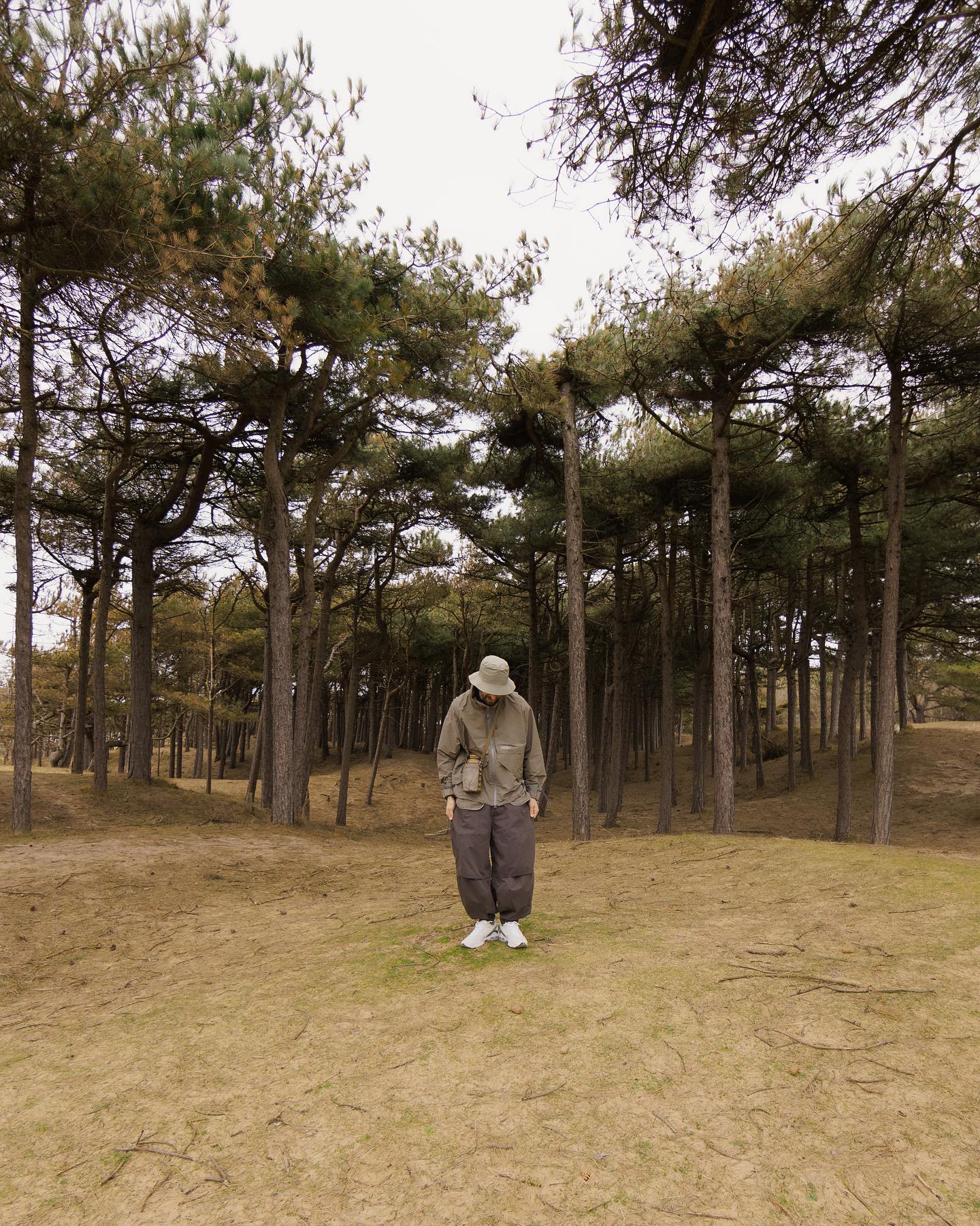 SO SHOP & HOSTEL NAKAMEGURO - Double Knee Painter Pants - Brown - 9