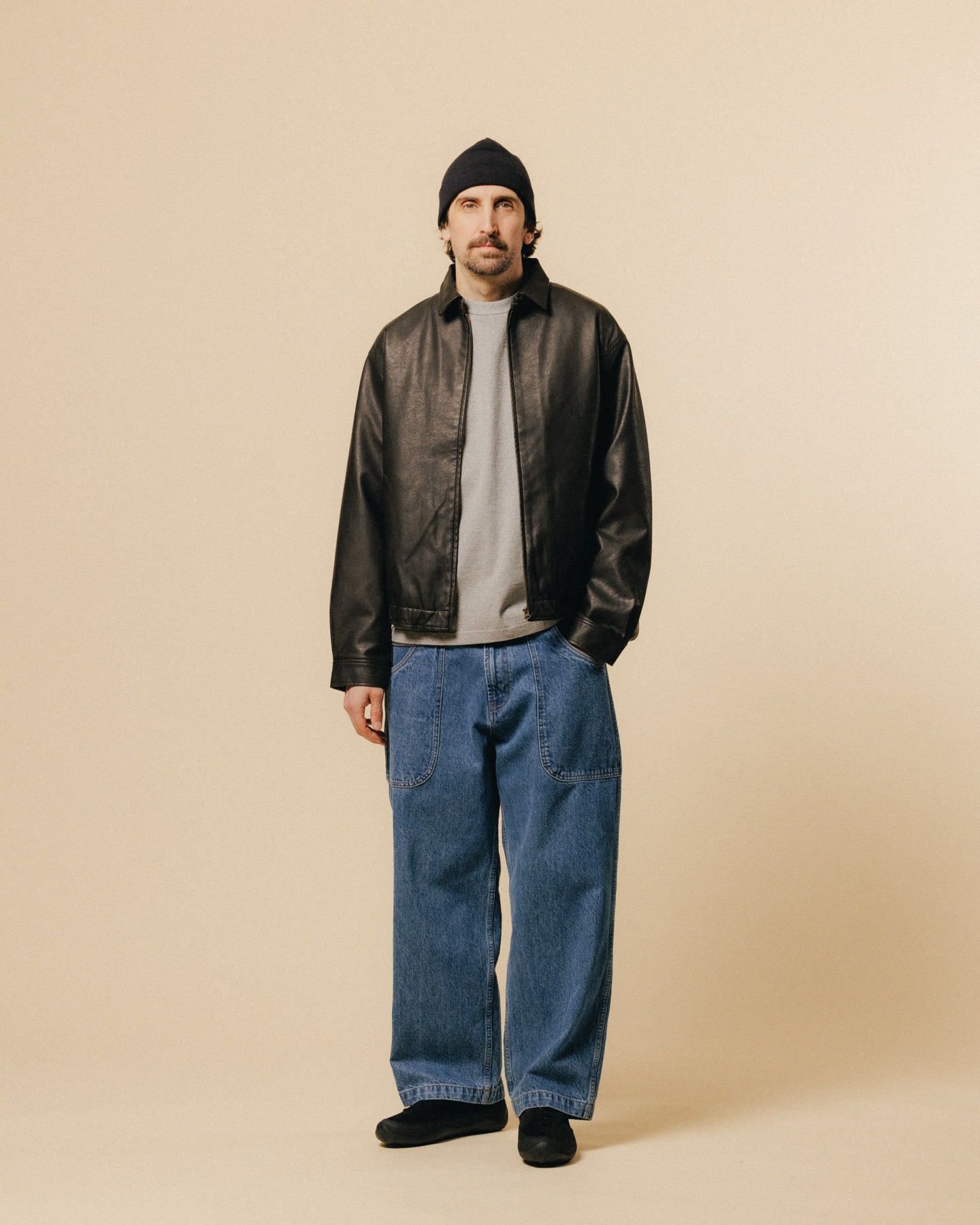 Still by Hand - Knitted Wool Cap - Black - 4
